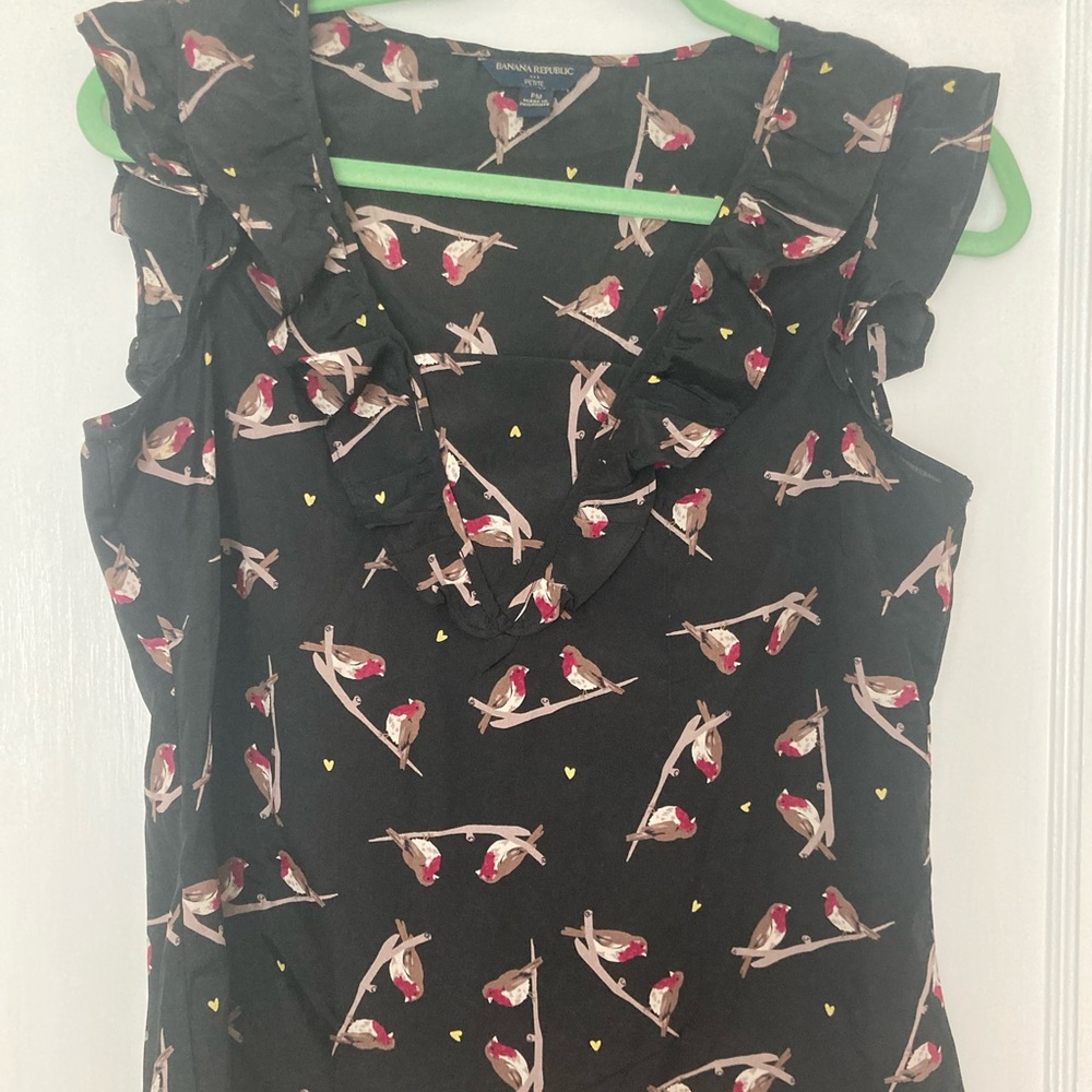 Banana Republic Bird Blouse Petite Medium